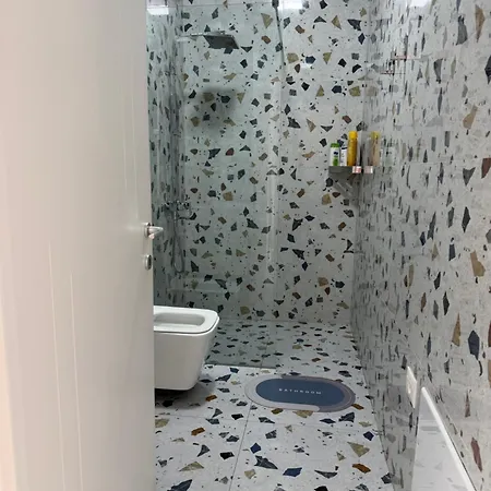 Appartement Luxury Garden Building 17th Floor Tirana