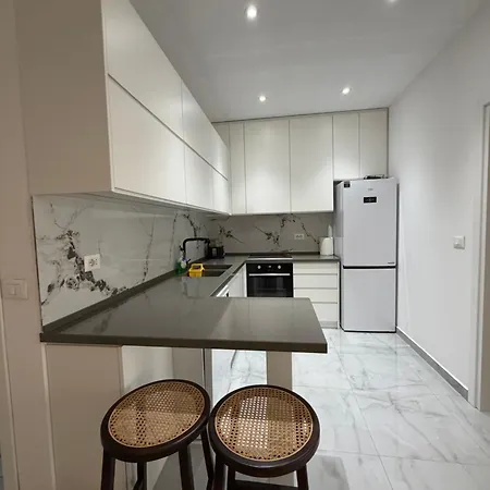 Appartement Luxury Garden Building 17th Floor Tirana